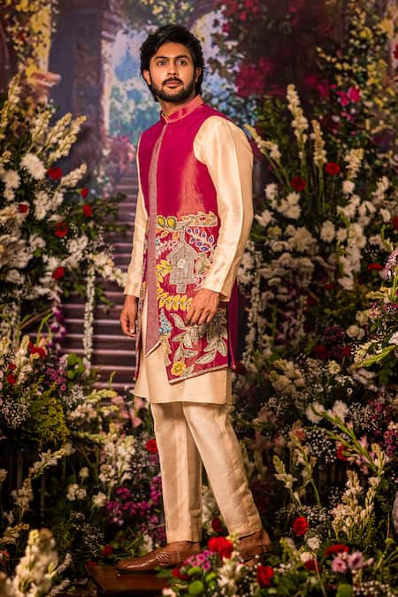 Aindhri By Mahitha Silk Tissue Magenta Nehru Jacket Set 