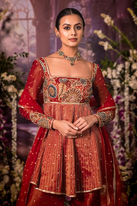 Aindhri By Mahitha_Red Tissue Sequins, Embroidery Square Neck Peplum Kurta Set _Online_at_Aza_Fashions
