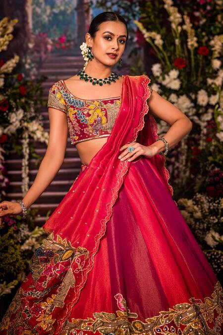 Buy_Aindhri By Mahitha_Magenta Tissue Beads, Embroidery, Sequins Round Neck Floral Lehenga Set _Online_at_Aza_Fashions