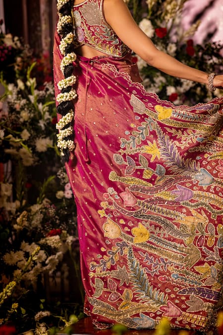 Aindhri By Mahitha_Magenta Tissue Classic Saree Set _Online_at_Aza_Fashions