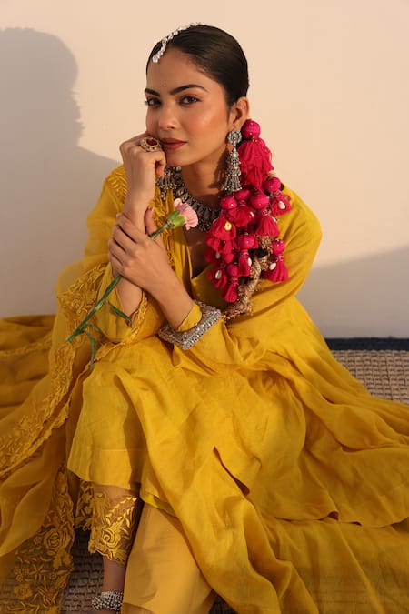 Charu Makkar_Mustard Tissue, Chanderi, Cotton, Organza Embroidery Round Yellow Kurta Set _Online_at_Aza_Fashions