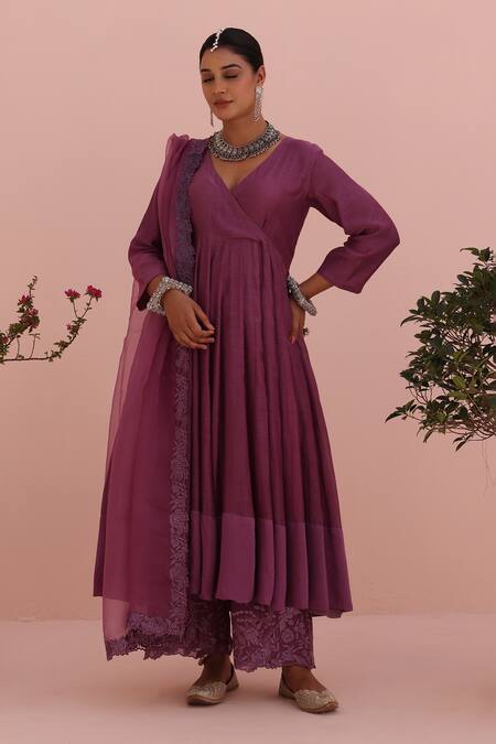 Buy_Charu Makkar_Lilac Chanderi, Cotton, Organza Embroidery V-neck Angarkha Kurta Set _Online_at_Aza_Fashions