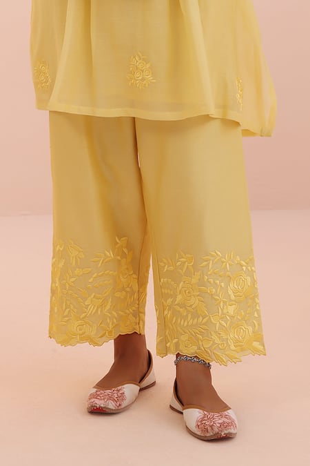 Charu Makkar Yellow Chanderi, Silk Embroidery Round Neck Lemon Kurta Set Online at Aza Fashions Charu Makkar_Yellow Chanderi, Silk Embroidery Round Neck Lemon Kurta Set _Online_at_Aza_Fashions