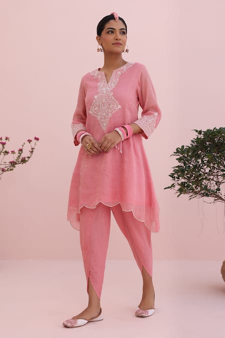 Shop_Charu Makkar_Pink Chanderi, Tissue Embroidery Round Neck Rose Peplum Kurta Set _at_Aza_Fashions