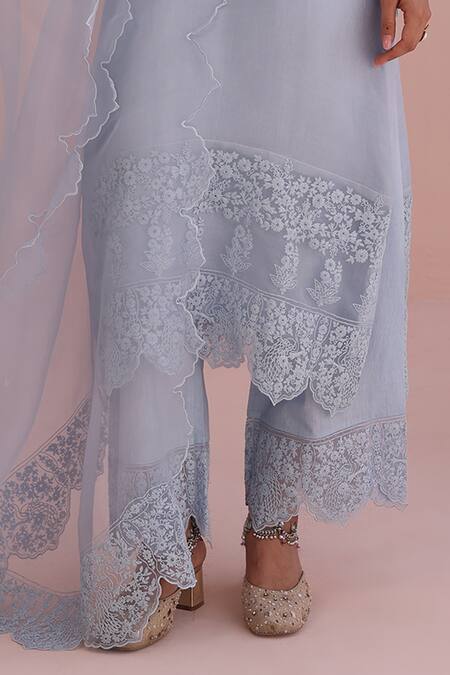 Buy_Charu Makkar_Blue Organza, Cotton Embroidery Split V-neck Moon Kurta Set _Online_at_Aza_Fashions