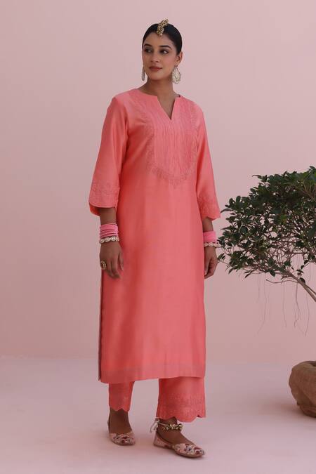 Charu Makkar_Coral Silk, Chanderi, Organza Embroidery Round Neck Kurta Set _Online_at_Aza_Fashions
