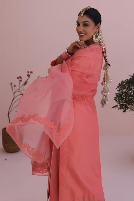 Charu Makkar Coral Silk Chanderi Kurta Set 