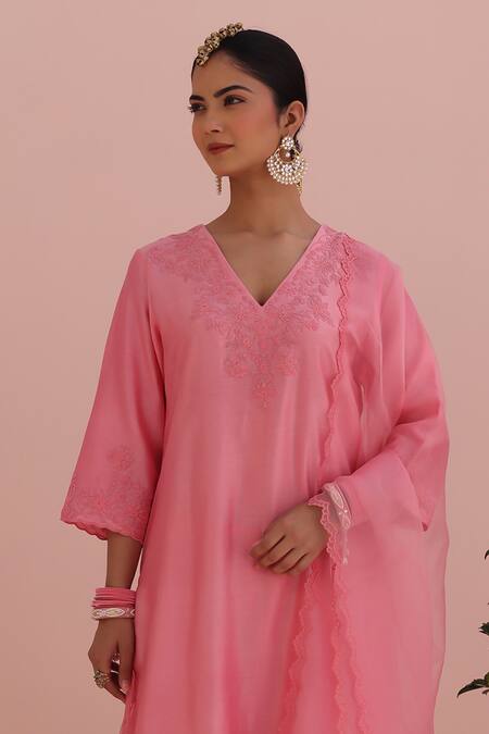 Buy Charu Makkar Pink Silk, Chanderi, Organza Embroidery V-neck Rose Kurta Set Online at Aza Fashions Buy_Charu Makkar_Pink Silk, Chanderi, Organza Embroidery V-neck Rose Kurta Set _Online_at_Aza_Fashions