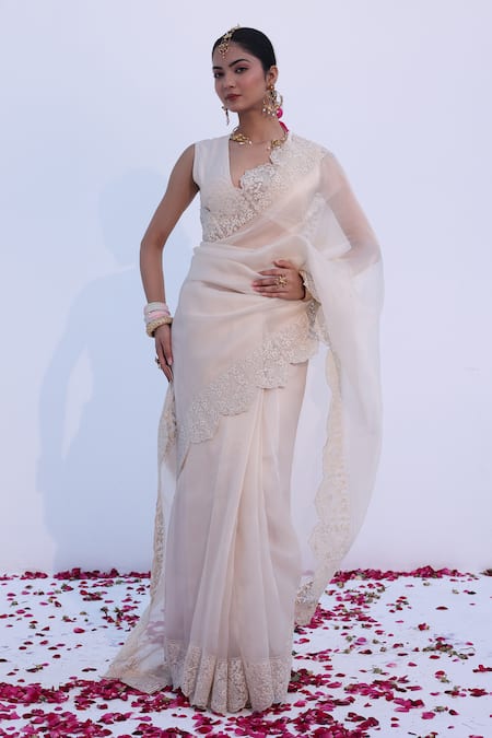 Shop_Charu Makkar_White Silk Organza Lace Round Neck Classic Saree And Blouse Set _at_Aza_Fashions