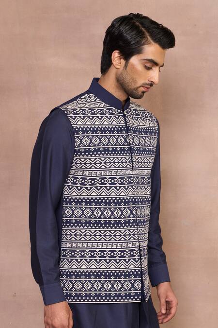 Shop Gargee Designers Blue Polyester, Viscose, Cotton Embroidery Raunaq Navy Bundi Set Online at Aza Fashions Shop_Gargee Designers_Blue Polyester, Viscose, Cotton Embroidery Raunaq Navy Bundi Set _Online_at_Aza_Fashions