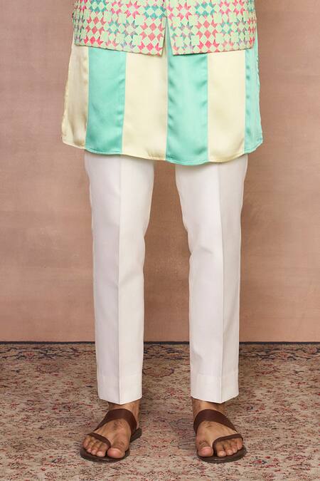 Gargee Designers Multi Color Polyester, Viscose Riwaayat Multicolor Bundi Set Online at Aza Fashions Gargee Designers_Multi Color Polyester, Viscose Riwaayat Multicolor Bundi Set_Online_at_Aza_Fashions