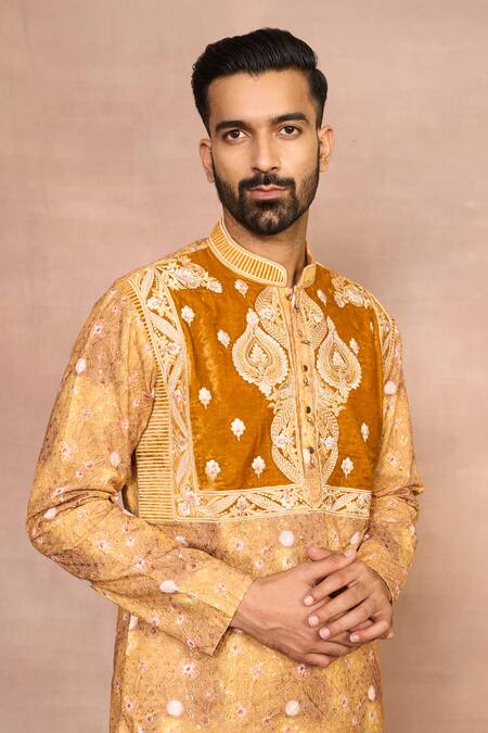 Gargee Designers Yellow Polyester, Silk, Velvet Embroidery Mustard Kurta Set at Aza Fashions Gargee Designers_Yellow Polyester, Silk, Velvet Embroidery Mustard Kurta Set _at_Aza_Fashions