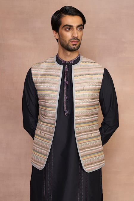 Gargee Designers_Blue Polyester, Cotton Embroidery Pyaala Grey Bundi Dhoti Set _at_Aza_Fashions