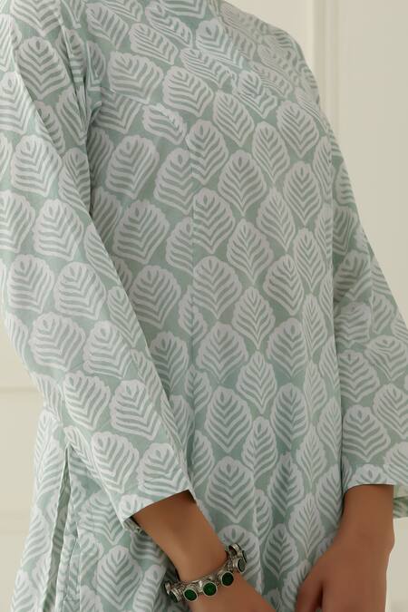 Buy_Musal_Green Cotton, Kota Doria Mandarin Collar Printed Sea Kurta Set