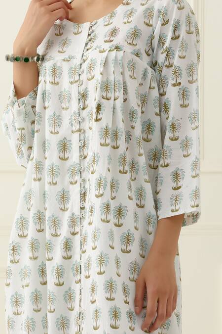 Shop_Musal_White Cotton, Kota Doria Round Neck Printed Kurta Set 