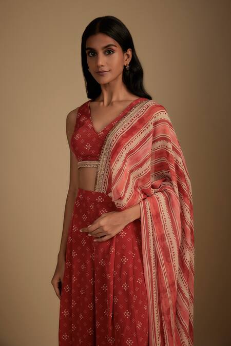 Nadima Saqib Red Crepe, Georgette Embroidery V-neck Printed Pant Saree Set Online at Aza Fashions Nadima Saqib_Red Crepe, Georgette Embroidery V-neck Printed Pant Saree Set _Online_at_Aza_Fashions