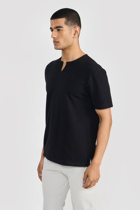 Perona Black Cotton Designer T-shirt Online at Aza Fashions Perona_Black Cotton Designer T-shirt _Online_at_Aza_Fashions