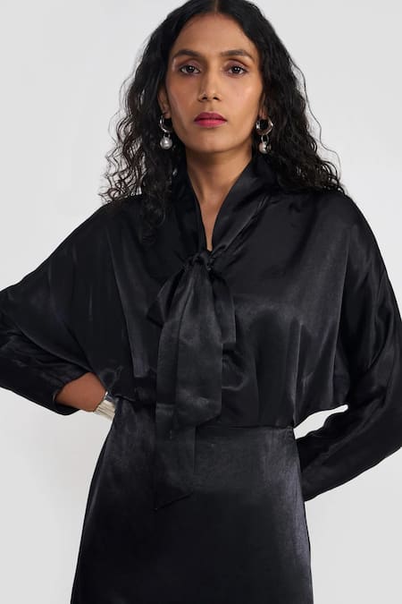 Shop Perona Black Polyester Satin Midi Dress Online at Aza Fashions Shop_Perona_Black Polyester Satin Midi Dress _Online_at_Aza_Fashions