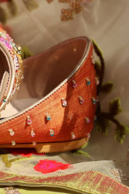 Buy_Shradha Hedau Footwear Couture_Orange Embroidered Juttis _Online_at_Aza_Fashions