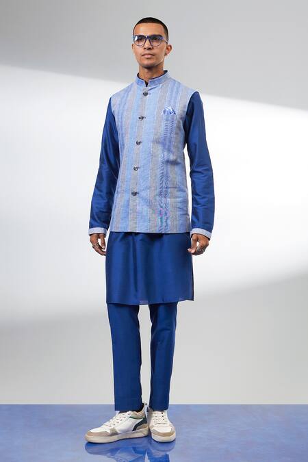 Shop Bubber Couture Blue Linen Designer Bundi Online at Aza Fashions Shop_Bubber Couture_Blue Linen Designer Bundi _Online_at_Aza_Fashions