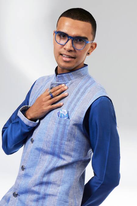 Bubber Couture Blue Linen Designer Bundi at Aza Fashions Bubber Couture_Blue Linen Designer Bundi _at_Aza_Fashions