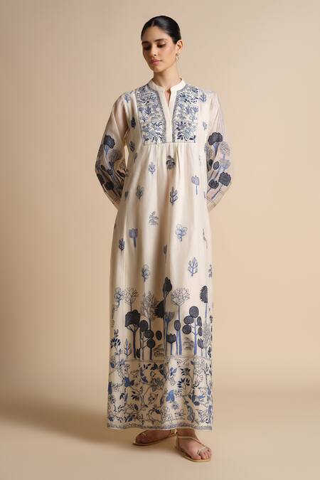 Grassroot By Anita Dongre Ivory Chanderi Embroidery Mandarin Collar Long Kurta