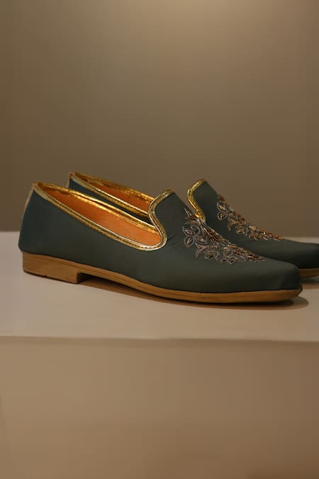 Hilo Design_Green Designer Ethnic Jutti _Online_at_Aza_Fashions