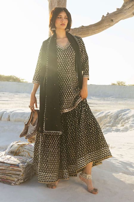 Shop_Karaj Jaipur_Black Cotton, Kota Doria Embroidery Round Neck Printed Kurta Set With Sharara _Online_at_Aza_Fashions