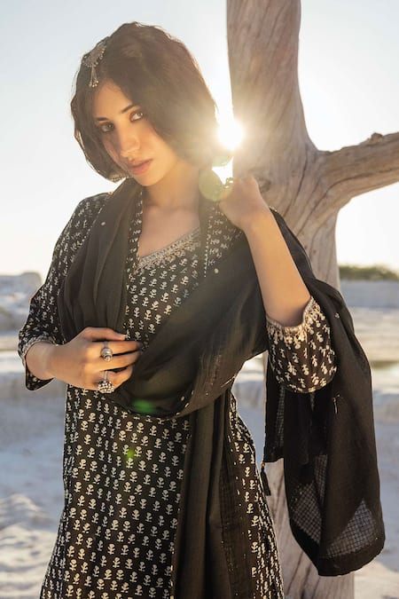 Karaj Jaipur_Black Cotton, Kota Doria Embroidery Round Neck Printed Kurta Set With Sharara _at_Aza_Fashions