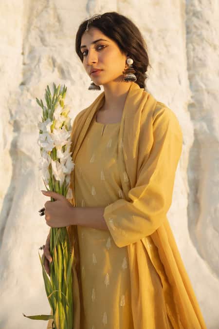 Shop Karaj Jaipur Mustard Chanderi, Cotton, Kota Doria Embroidery Round Neck Yellow Kurta Set Online at Aza Fashions Shop_Karaj Jaipur_Mustard Chanderi, Cotton, Kota Doria Embroidery Round Neck Yellow Kurta Set _Online_at_Aza_Fashions
