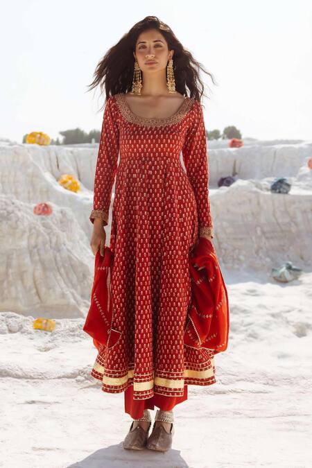 Karaj Jaipur Red Cotton, Kota Doria Embroidery Scoop Neck Brick Anarkali Set at Aza Fashions Karaj Jaipur_Red Cotton, Kota Doria Embroidery Scoop Neck Brick Anarkali Set _at_Aza_Fashions
