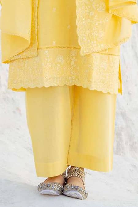 Karaj Jaipur_Yellow Chanderi, Cotton Embroidery Round Neck Light Kurta Set _Online_at_Aza_Fashions