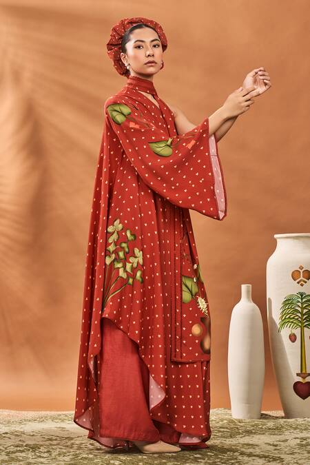 Shop Masaba Red Crepe, Silk Asymmetric Meadow Printed Kurta Set Shop_Masaba_Red Crepe, Silk Asymmetric Meadow Printed Kurta Set