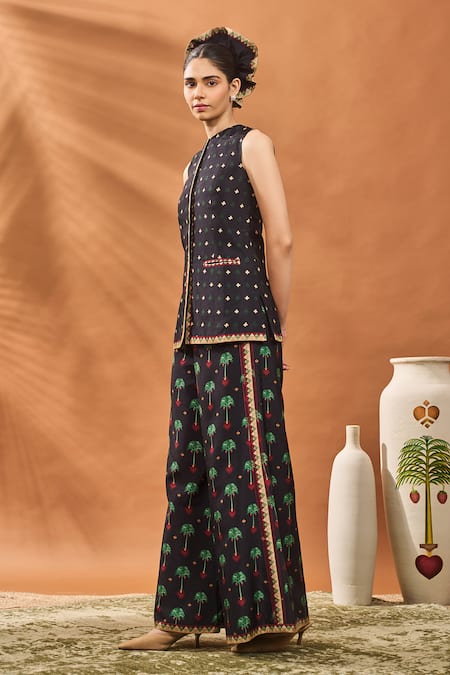 Shop_Masaba_Black Silk Round Neck Printed Kurta Set _Online_at_Aza_Fashions
