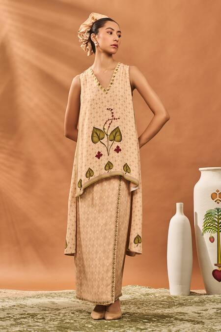 Buy_Masaba_Beige Crepe, Silk Embroidery V-neck Clover Checks Top And Skirt Set _Online_at_Aza_Fashions