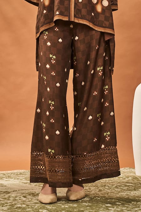 Buy_Masaba_Brown Silk Embroidery Collared Checkered Bloom Pant Set 