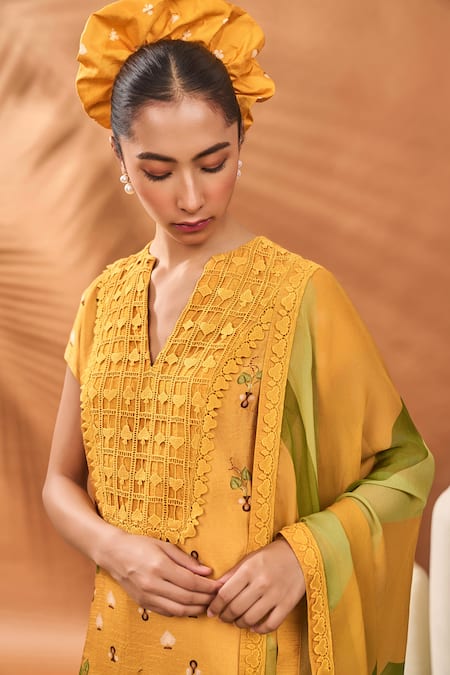 Shop_Masaba_Yellow Silk, Organza Embroidery V-neck Spades Blossom Kurta Set _Online_at_Aza_Fashions