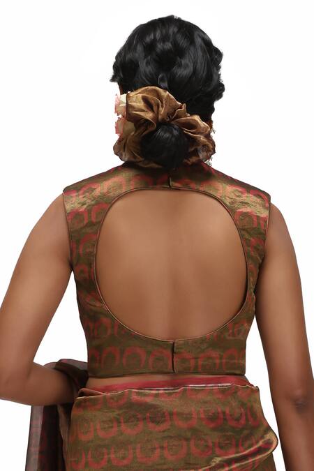 Shop_Mimamsaa_Green Tissue, Silk Round Neck Vikriti Saree Set _Online_at_Aza_Fashions