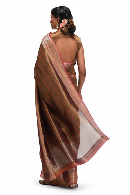 Shop_Mimamsaa_Green Tissue, Silk Round Neck Vikriti Saree Set _at_Aza_Fashions