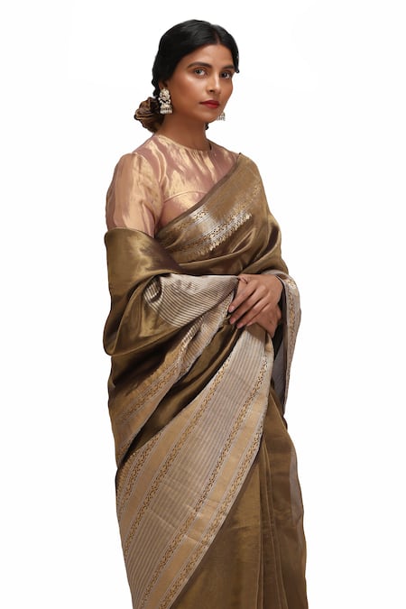 Mimamsaa_Gold Tissue, Silk Round Neck Prakruti Saree Set _at_Aza_Fashions