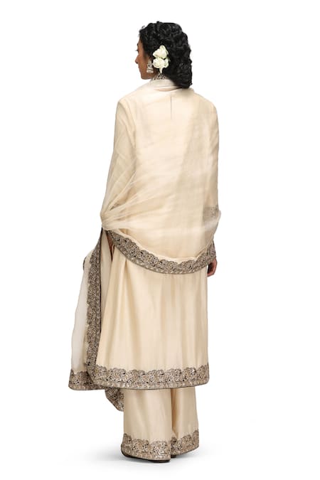 Mimamsaa Ivory Nandi Kurta Set with Dupatta 