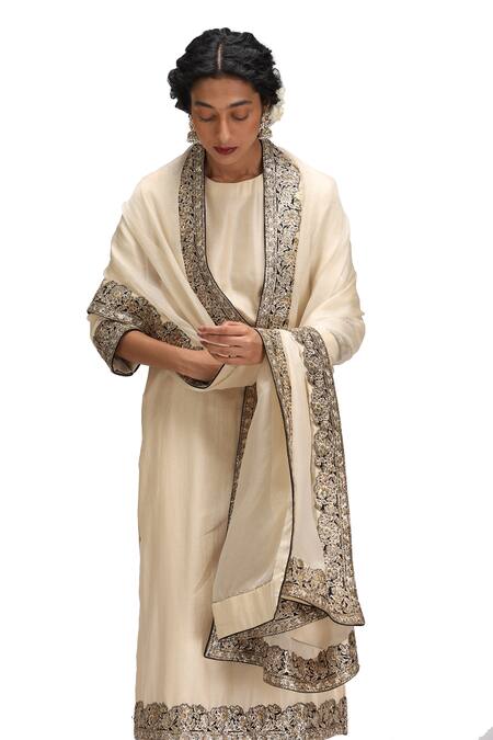 Buy_Mimamsaa_Ivory Silk, Organza Embroidery Round Neck Nandi Kurta Set With Dupatta 