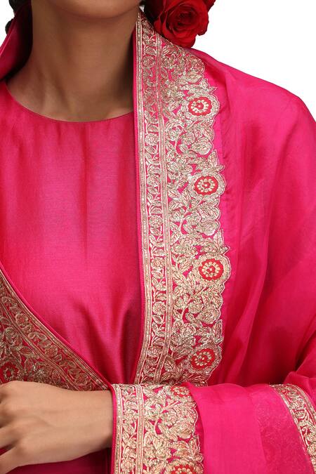 Buy_Mimamsaa_Pink Maheshwari, Organza Embroidery Round Neck Varahi Kurta Set _Online_at_Aza_Fashions