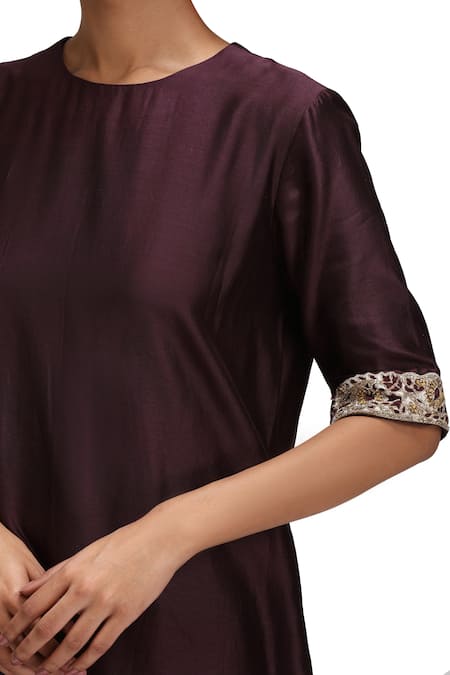 Buy_Mimamsaa_Maroon Muslin, Silk, Organza Embroidery Yashasvini Munga Kurta Set With Dupatta 