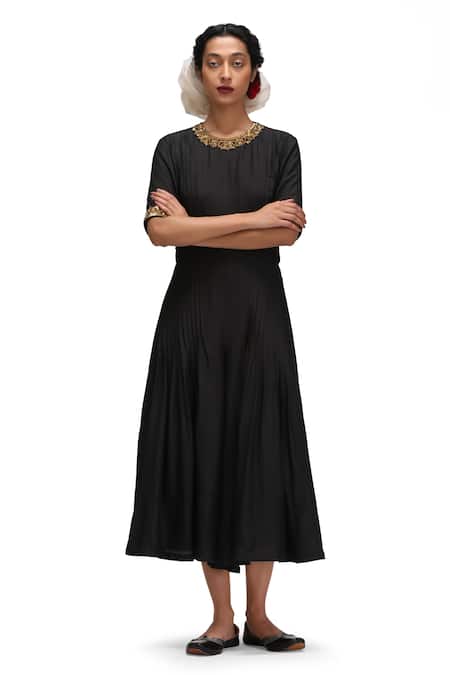 Mimamsaa_Black Embroidery Round Neck Suvrta Munga Silk Jumpsuit _at_Aza_Fashions