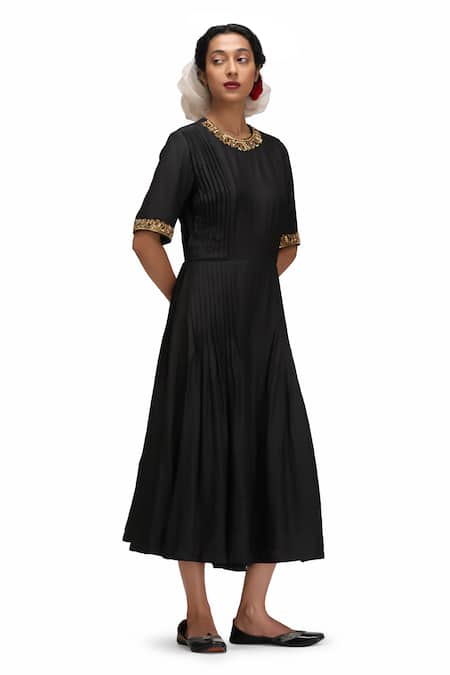 Mimamsaa Suvrta Black Munga Silk Jumpsuit 