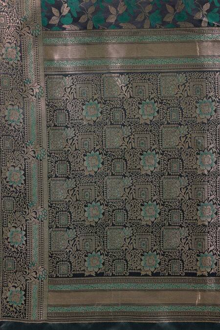 Shop_Naintara Bajaj_Green Brocade, Silk Zari V-neck Woven Banarasi Saree Set_Online_at_Aza_Fashions