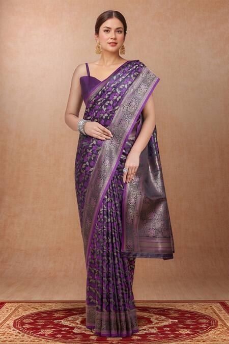 Buy_Naintara Bajaj_Purple Brocade, Silk Zari Sweetheart Neck Woven Banarasi Saree 