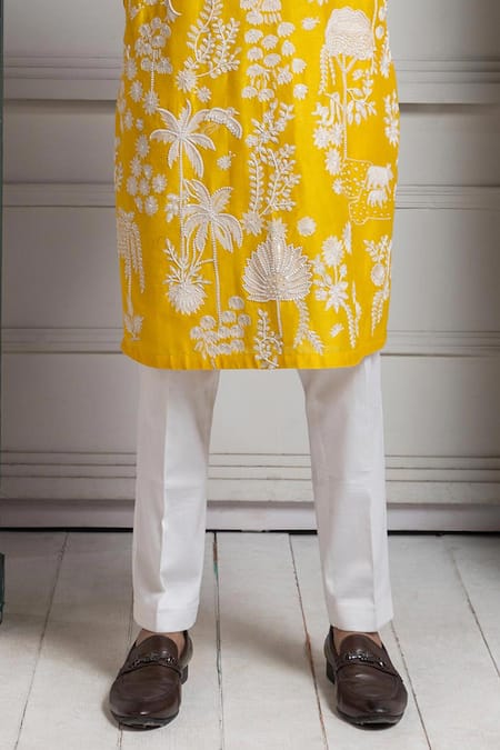 Smriti By Anju Agarwal_Yellow Chanderi, Cotton Embroidery Kurta Set _Online_at_Aza_Fashions