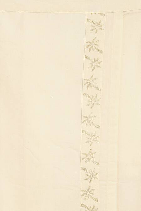 Tiber Taber Cream Cotton Embroidery Mundu Dhoti at Aza Fashions Tiber Taber_Cream Cotton Embroidery Mundu Dhoti _at_Aza_Fashions